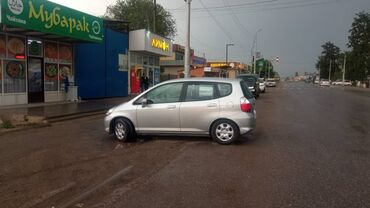 Honda: Honda Jazz: 2008 г., 1.4 л, Механика, Бензин, Хэтчбэк