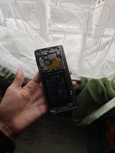 калдым ордо: Huawei Mate X3, Б/у, 256 ГБ, цвет - Серебристый, 1 SIM, 2 SIM