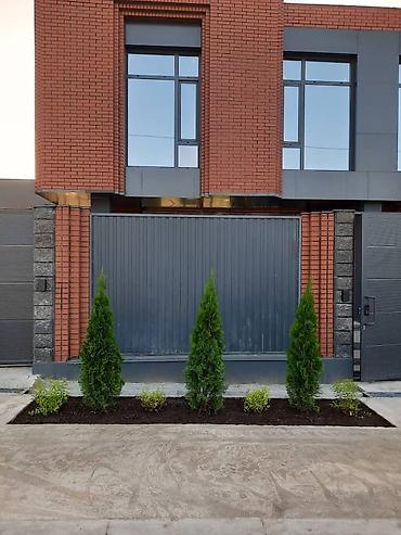 Продажа таунхаусов: Продаётся Дуплекс в с.Бешкунгей whitebox Площадь — 200 м² Надёжный — 2