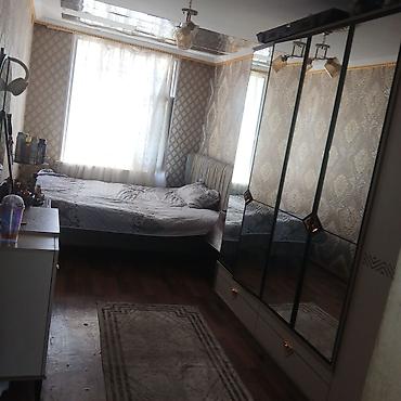 bina az əmircan: Seherin merkezinde 4 mertebeli binanon 3 cu mertebesi 3 otagli ev — 7