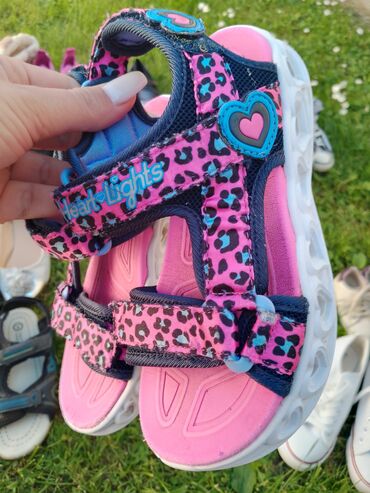 skechers 24: Sandals, Skechers, Size - 30
