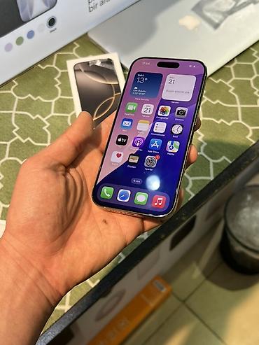 Apple iPhone: IPhone 16 Pro, Natural Titanium, Face ID — 11