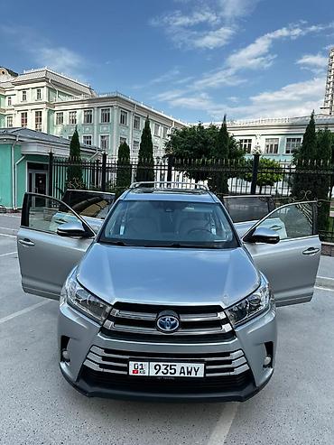 тесла 3: Toyota Highlander: 2017 г., 3.5 л, Автомат, Гибрид, Кроссовер — 9