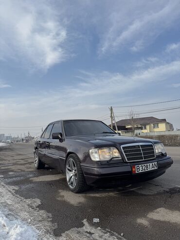 купить мерс вито: Mercedes-Benz W124: 1993 г., 2.2 л, Механика, Бензин, Седан