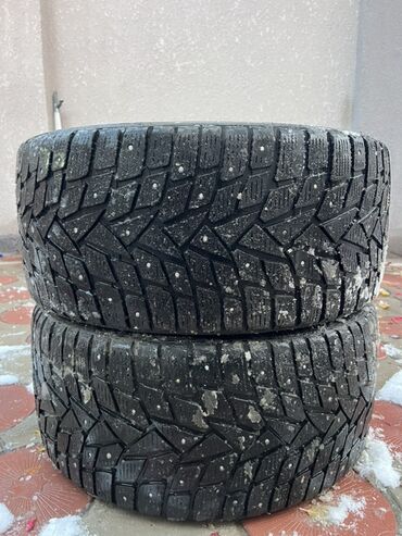 шипованные шины: Шипованные зимние шины - Размер: 275/35 R20 На фото состояние видно