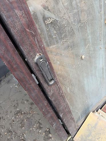 ayna qapi: 1.49cm eni 2.10 uzunlugu qalinligi 7 cm. ela — 3