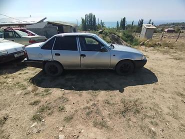ханда серви: Daewoo Nexia: 2002 г., 1.5 л, Седан — 4