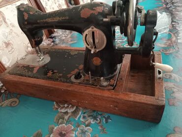 ət çəkən maşın: Tikiş maşını İşlənmiş,Elektromexaniki, Ünvandan götürmə lalafo.az -da ət çəkən maşın: Tikiş maşını İşlənmiş,Elektromexaniki, Ünvandan götürmə