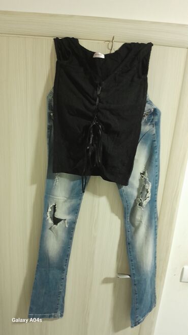 pantalone calzedonia: 30, Teksas, Normalan struk, Iscepane