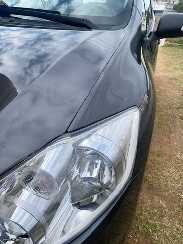 Toyota: Toyota Auris: 1.3 l. | 2010 έ. Χάτσμπακ — 13