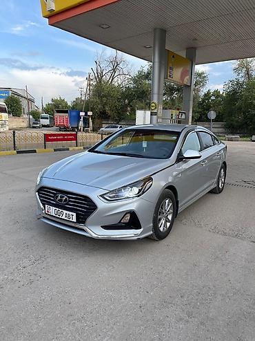 Hyundai Sonata: 2017 г., 2 л, Автомат, Газ, Седан