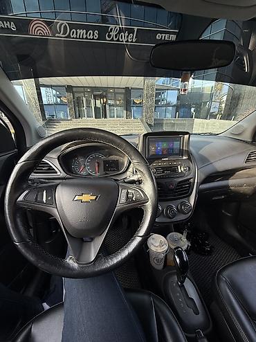 byd 5: Chevrolet Spark: 2018 г., 1 л, Автомат, Бензин, Хэтчбэк — 8