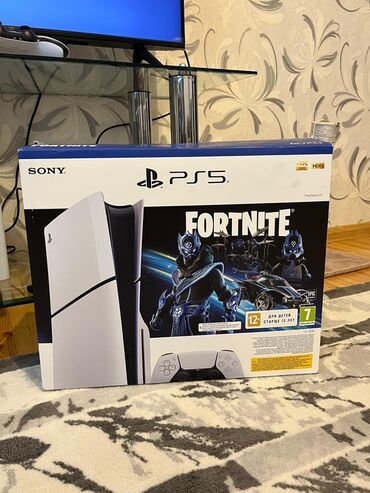 Digər oyun və konsollar: Sony PlayStation 5 1 TB 10 oyun birlikde verilir Ideal veziyetde