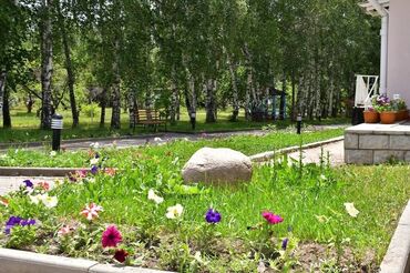 Иссык-Куль 2025: Номер, НЕПТУН Парковка, стоянка, Охраняемая территория, Футбольное поле — 5