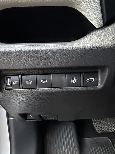 range rover 2012: Toyota RAV4: 2022 г., 2.5 л, Вариатор, Гибрид, Кроссовер — 10