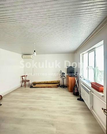 Продажа коттеджей и домов: 🏠Продается дом в с. Сокулук 🟡 Комнаты: 3 + 3 комнаты во времянке. 🟡 — 5