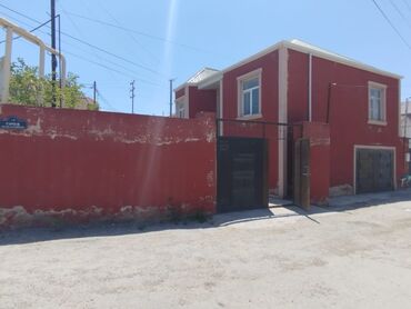 загородный дом с гаражом: Поселок Бинагади 3 комнаты, 100 м², Свежий ремонт