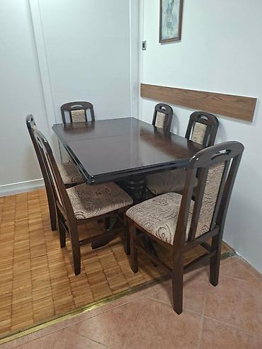 Trpezarijski set – sto i 6 stolica Baluster 40 Cena: 230€ Stolice rupa