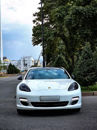 Porsche: Porsche Panamera 4S: 2011 г., 4.8 л, Робот, Бензин, Седан