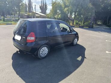 обмен на частный дом: Honda Fit: 2003 г., 1.3 л, Вариатор, Бензин, Хэтчбэк