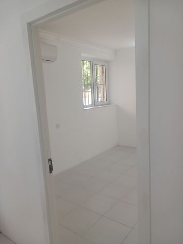 Kommersiya daşınmaz əmlakının satışı: Xırdalan AAAF parkda obyekt ful temirli 2 otağlı kiçik metbextli — 8