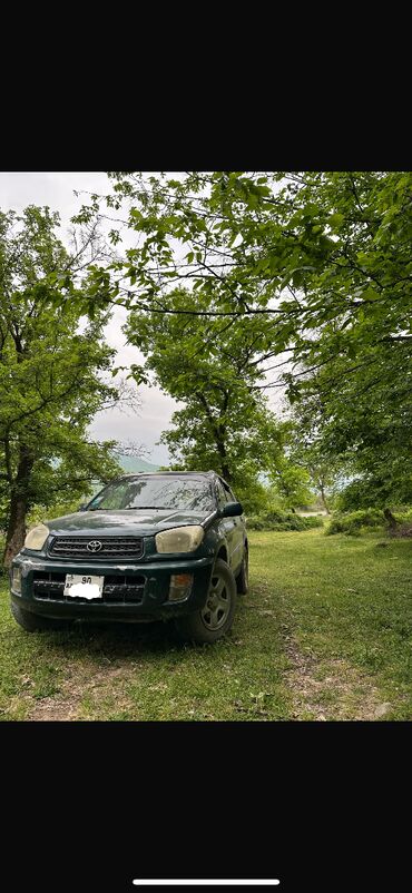 qubada ucuz avtomabiller: Toyota RAV4: 2 л | Внедорожник