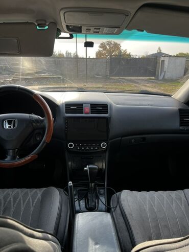 митсубиси челенжер: Honda Accord: 2002 г., 2.4 л, Автомат, Бензин, Седан