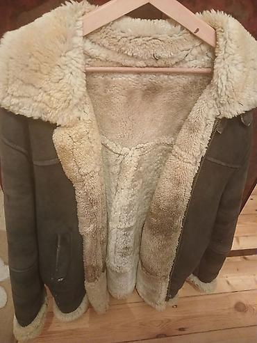 quzu derisinden papaq: Təbii qoyun dərisindən (shearling) kişi/kadın qış gödəkçəsi - — 1