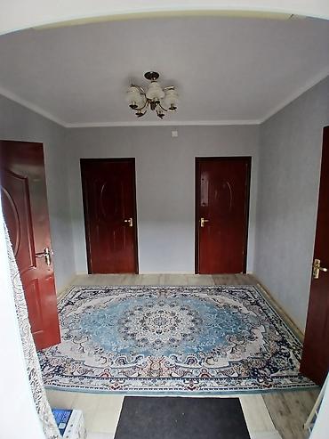 Продажа коттеджей и домов: Продается дом с двором и хозпостройками участок 4 соток рядом ходит — 7
