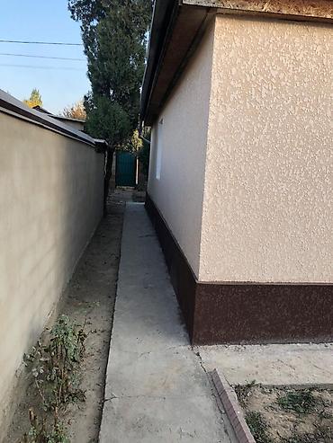 Продажа коттеджей и домов: Срочно продаётся дом со всеми условиями с мебелью . Районе рынка — 30