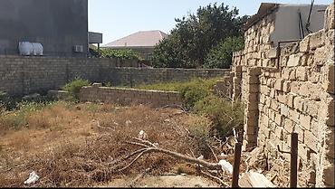 aşağda: 3 sot, Tikinti, Bələdiyyə — 2