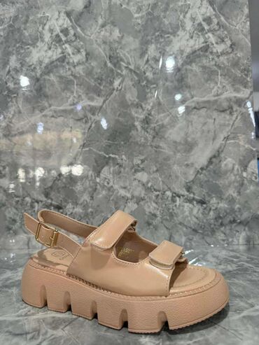 Sandale: Sandale, Aldo — 10