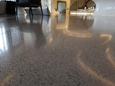 Напольные работы: Стяжка пола Больше 6 лет опыта — 7