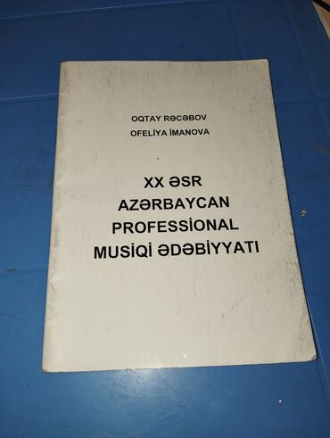 Digər məktəb dərslikləri: Musiqi kitabları yenidir her biri 5m