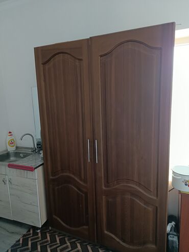 флипчарты rexel с дополнительными планками: Китеп үчүн шкаф, Колдонулган, Жыгач