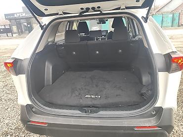 Toyota: Toyota RAV4: 2019 г., 2.5 л, Автомат, Гибрид, Кроссовер — 8