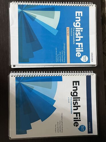 книга english plus: English File 
Pre-Intermediate 
Оригинал в хорошем состоянии