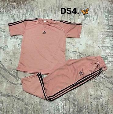 zute pantalone: Dvodijelni sportski komplet (majica + trenerka) sa tri pruge i — 1
