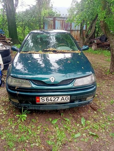 Renault: Renault Laguna: 2000 г., 1.8 л, Механика, Бензин