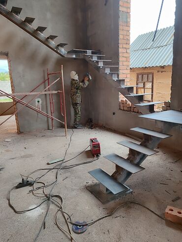 Обшивка лестниц: Лестница лестница каркас сварочный работа лестница перила на весь — 4