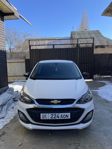 бу авто в рассрочку без первоначального взноса: Chevrolet Spark: 2019 г., 1 л, Автомат, Бензин, Хэтчбэк