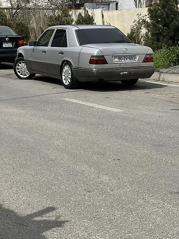 mersedes b: Mercedes-Benz E-Class W124 sedan - Kuzov: 4 qapılı sedan, gümüşü — 5