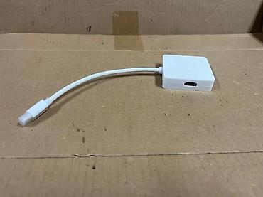 Druga oprema za računare i laptopove: Mini DisplayPort na HDMI/DVI/VGA adapter (3-u-1) Opis: - Ulaz: Mini — 7