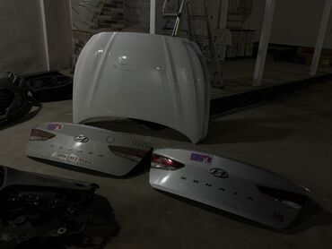 Другие детали кузова: Запчасти Hyundai Sonata (седан). Оригинал. Наличие по фото: - Капот — 1