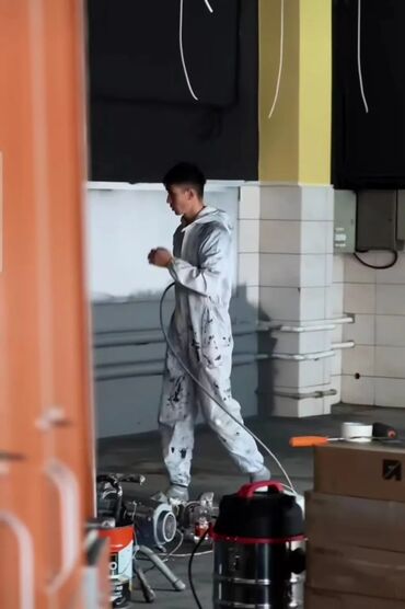 декоративные часы: Покраска окон, Покраска дверей, Декоративная покраска, На водной основе, На масляной основе, Больше 6 лет опыта