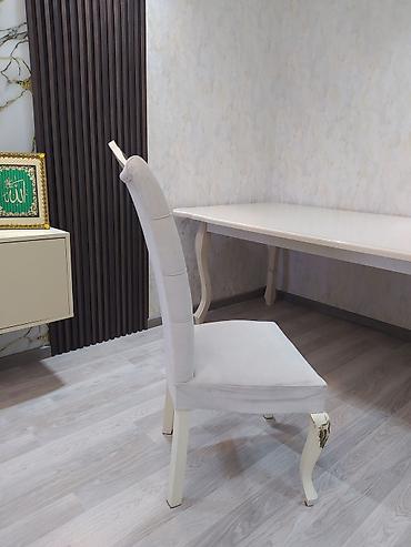 bag evleri ucun stol stul: Qonaq otağı üçün, İşlənmiş, Açılmayan, Dördbucaq masa, 4 stul — 6