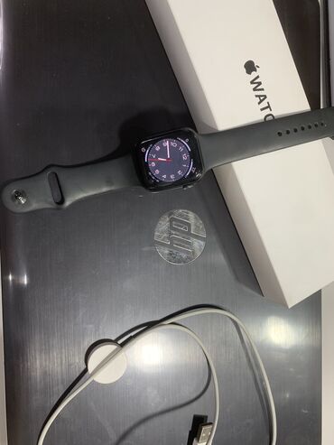 часы geneva с силиконовым ремешком: Apple watch se 44 оригинал Идеал не вскрытый С коробкой Акб 100% В