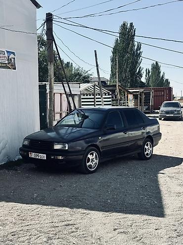 danigo 3: Volkswagen Vento: 1994 г., 2 л, Механика, Бензин, Седан — 2