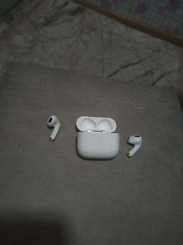 apple magic trackpad: Беспроводные наушники AirPods 3 вкладыши с зарядным кейсом - — 2