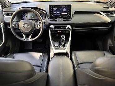range rover 2013: Toyota RAV4: 2019 г., 2.5 л, Автомат, Гибрид, Кроссовер — 10